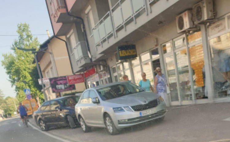 Akcija FUP-a: Pretres policijske stanice u Sanskom Mostu