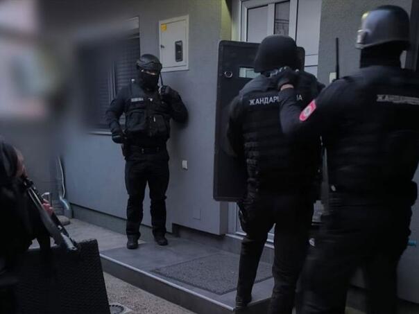 Akcija 'Hunter' u Banjaluci: Uhapšene tri osobe