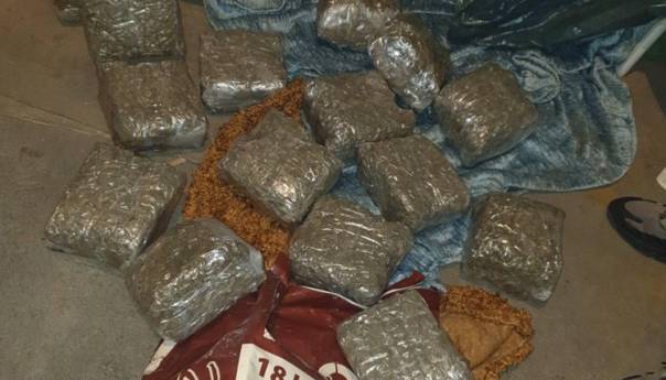 Akcija 'Kosmos': Droga skrivana u šporetu i kesama za pseću hranu