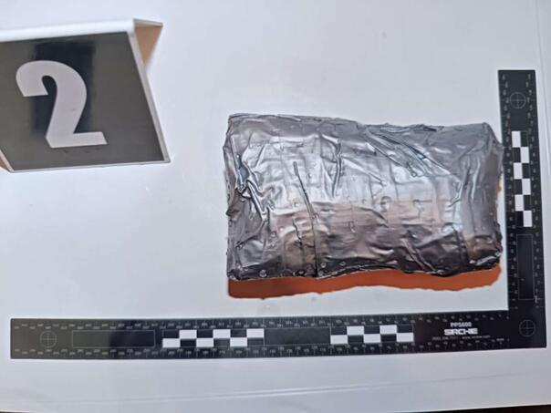 Akcija 'Lord': Zaplijenjena droga i oružje, uhapšen starac (86)