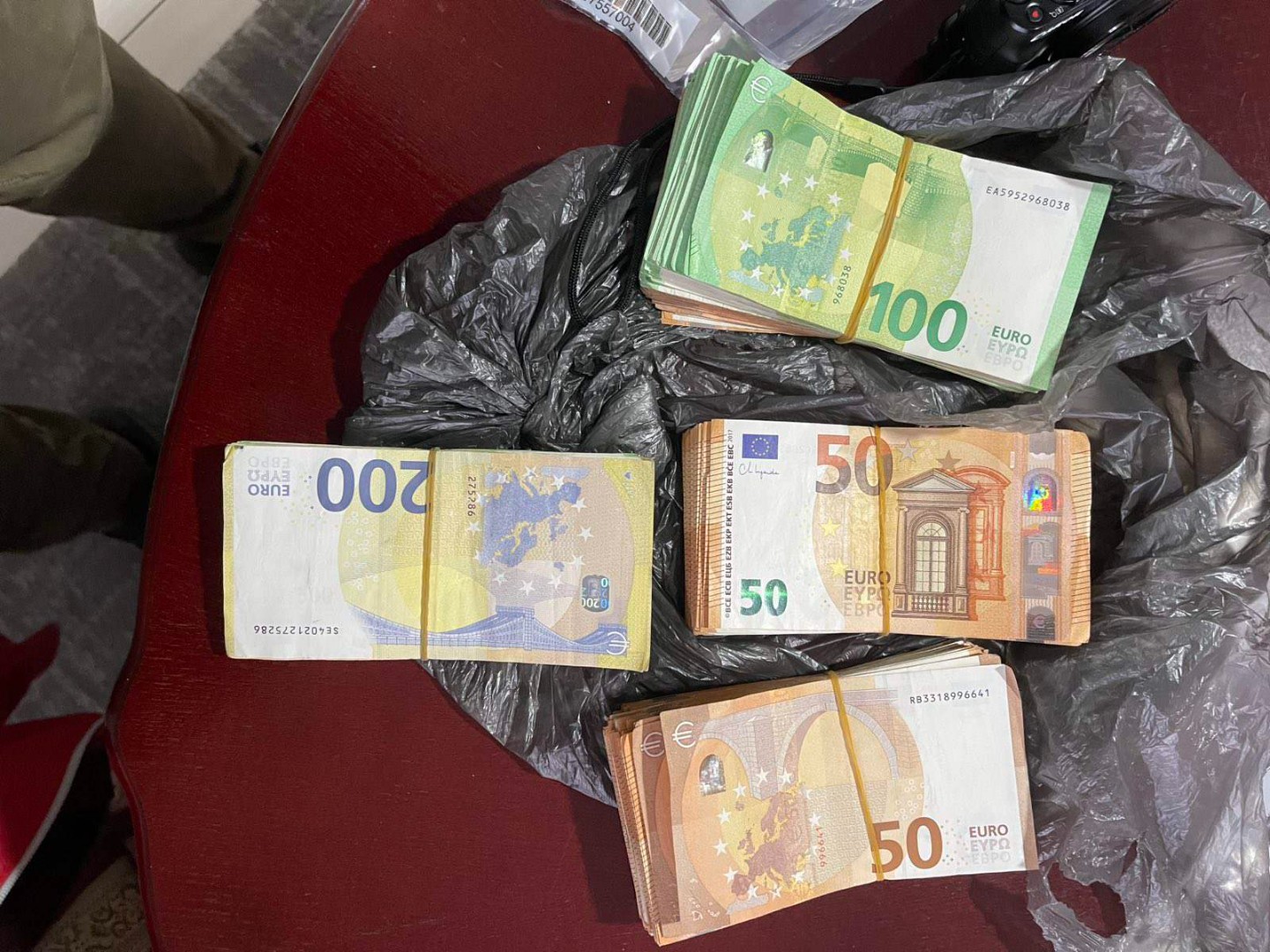 Akcija 'Piramida': Uhapšeno 14 osoba, zaplijenjeno oružje, streljivo, novac, droga