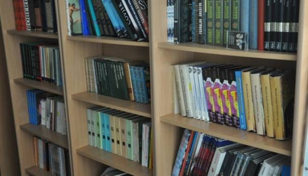 Akcija prikupljanja knjiga za biblioteke u Matuzićima i Srebrenici