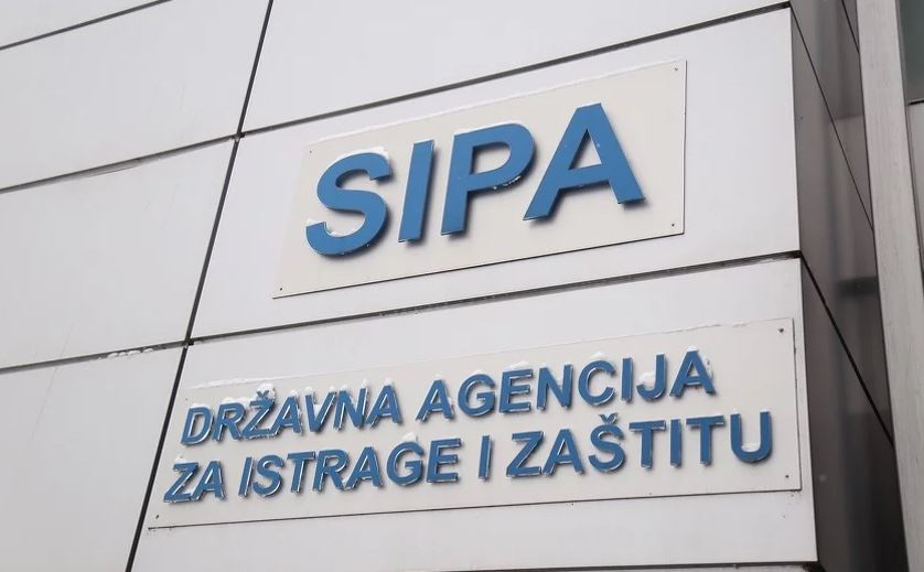Akcija SIPA-e u Bihaću zbog prijetnji službenicima Danskog vijeća za izbjeglice