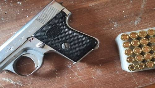 Akcija 'Sultan': Uhapšen 26-godišnjak, zaplijenjena droga i oružje