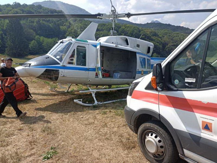 Akciji gašenja požara u BiH priključila se i dva helikoptera veće nosivosti iz Srbije
