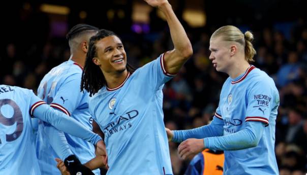 Ake riješio derbi protiv Arsenala i odveo City u narednu rundu FA kupa