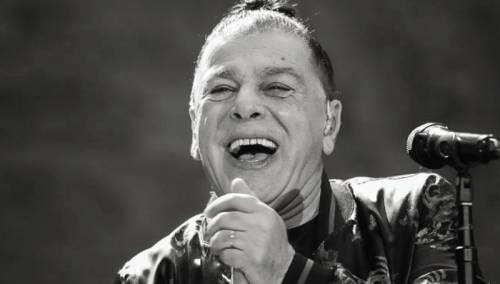 Preminuo Aki Rahimovski, pjevač Parnog Valjka