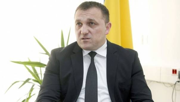Ako direktor Granične policije ne zna raditi svoj posao, treba ići s te pozicije