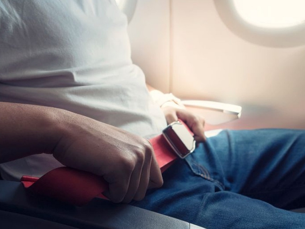 Ako letite za Tursku, ovo više ne smijete uraditi u avionu jer slijedi kazna