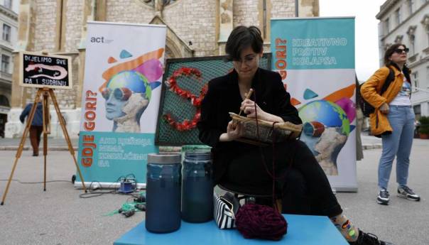 Aktivisti Fondacije Act i umjetnici obilježili Dan planete Zemlje