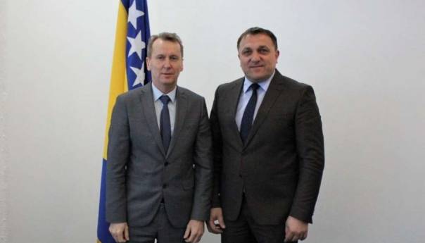 Aktivnosti u cilju isplate poljoprivrednih poticaja u FBiH prije sjetve