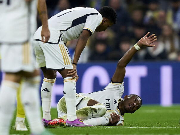 Alaba zbog teške povrede koljena završio sezonu