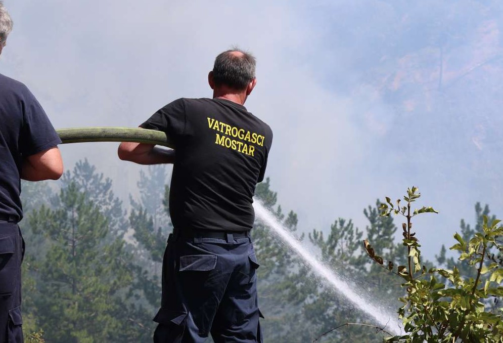 Alarmantno stanje u Hercegovini: Gotovo 900 požara od početka godine