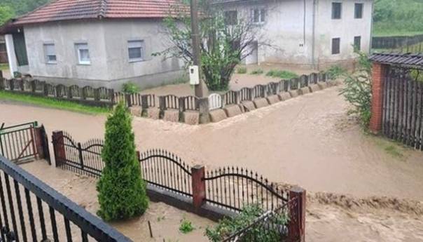 Alarmantno u Krajini, poplave u Kulen Vakufu