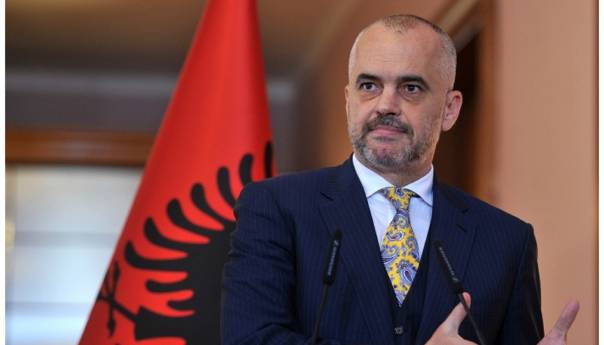 Albanija izglasala prvu vladu kojom dominiraju žene, premijer opet Edi Rama