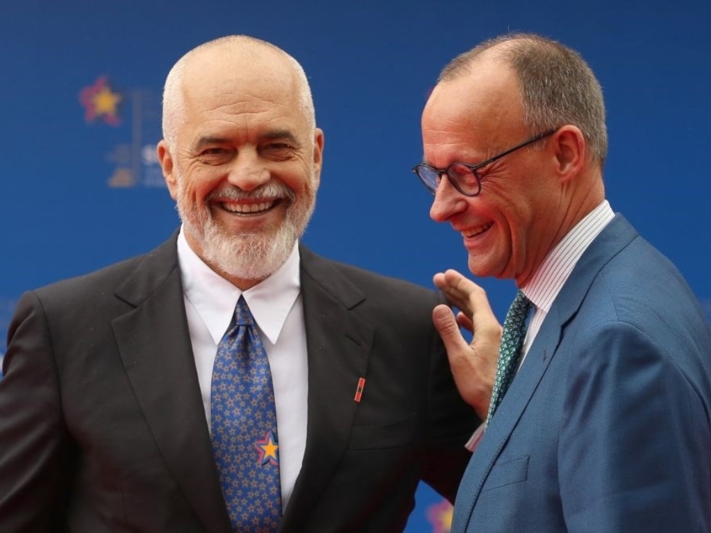 Albanija napreduje ka EU brže nego Srbija u zadnjih 10 godina