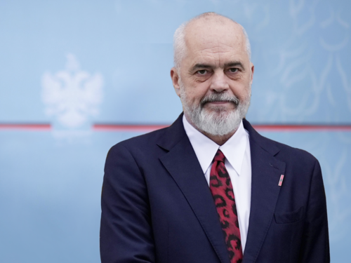 Albanija postaje prva zemlja sa ministrom koji je AI: Diella, virtuelna ministrica za javnu nabavku