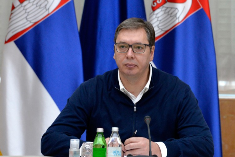 Aleksandar Vučić: Poslali smo Dodiku ekipu ljekara