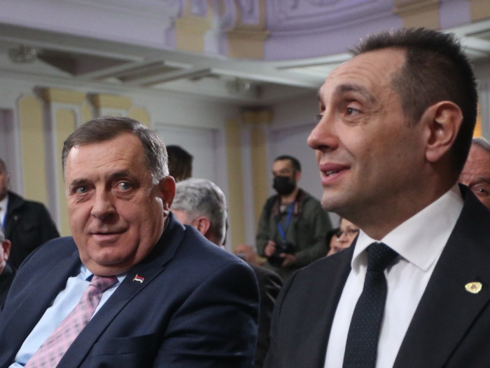 Aleksandar Vulin imenovan za senatora RS