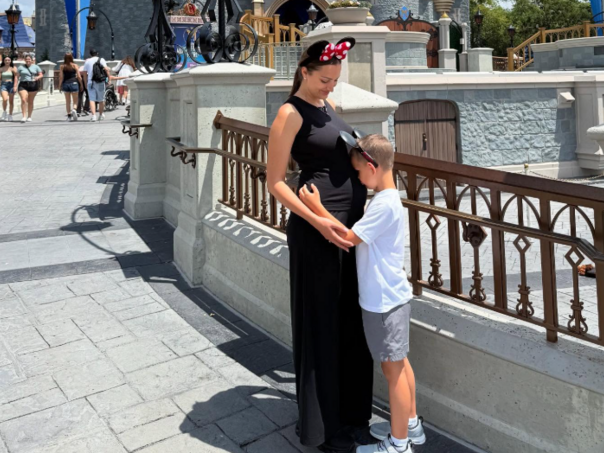 Aleksandra Prijović će se poroditi na svoj rođendan: Ime već odabrali?