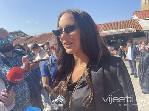 Aleksandra Prijović na Baščaršiji najavila dva koncerta