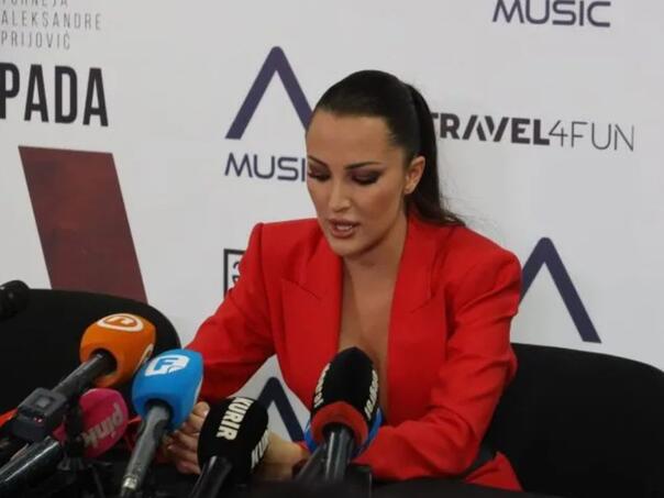 Aleksandra Prijović: Zbog Zvezda Granda, mama je izgubila posao