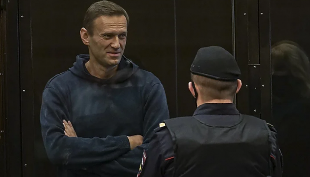 Aleksej Navalni osuđen na 3,5 godine zatvora