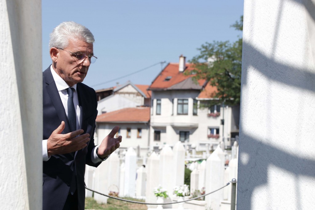 Alija Izetbegović najznačajnija ličnost u modernoj historiji BiH
