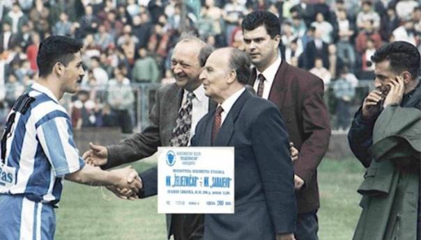 Alija Izetbegović: Sarajevo ne može postojati bez Grbavice