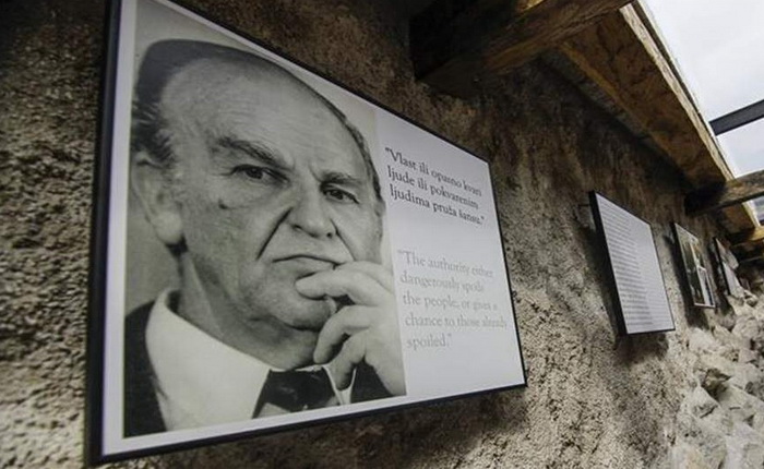 Alija Izetbegović u knjizi 'Sjećanja' o masakru na Markalama