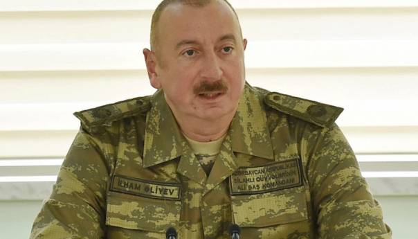 Alijev: Nema prekida borbenih aktivnosti dok se Armenija ne povuče