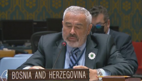 Alkalaj Ambasadi SAD: Šta je bilo lažno, dokažite