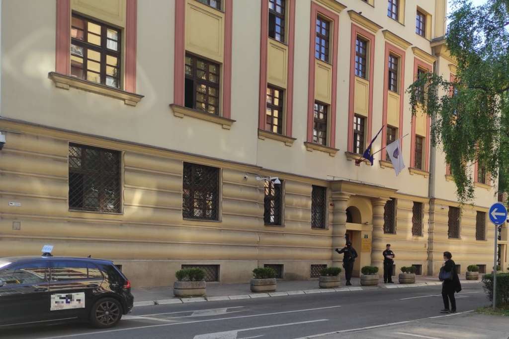 Almin Šećović i Talha Hurembegović optuženi za razbojništvo nad Ruskinjom u Sarajevu