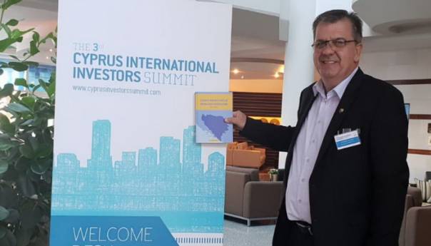 Alternativna vlada: Prijedlozi kako prevazići ekonomsku krizu