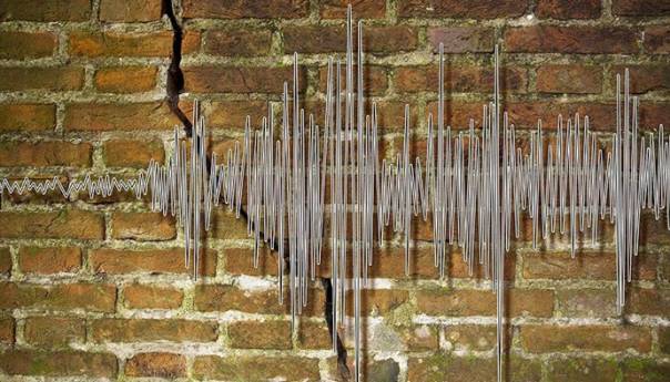 Alžir pogodila dva snažna zemljotresa, oštećeno desetine stambenih objekata