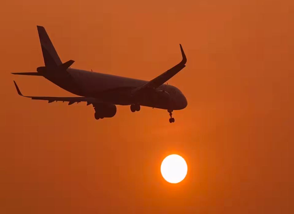 Alžir zatvara zračni prostor za avione registrirane u UAE-u 