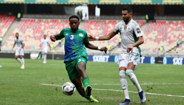 Alžiru samo bod sa Sijera Leoneom