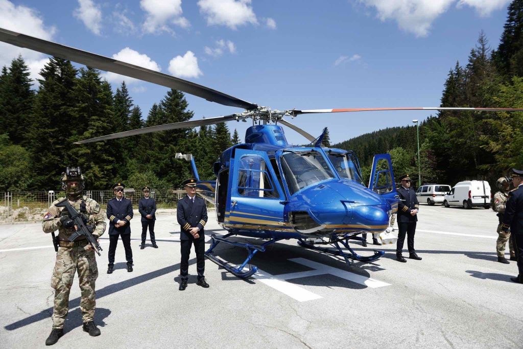 Ambasada o nabavci helikoptera: Više Amerike u BiH dobro je za obje zemlje