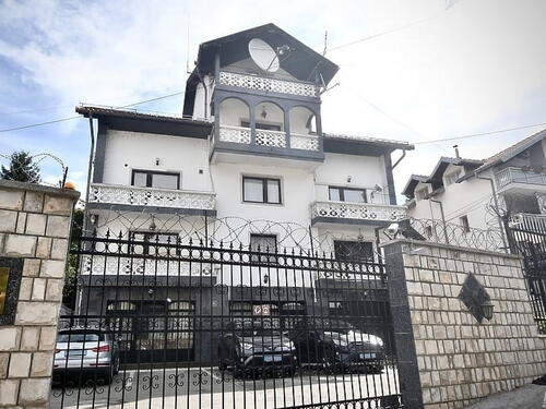 Ambasada Rusije: Schmidt nije visoki predstavnik