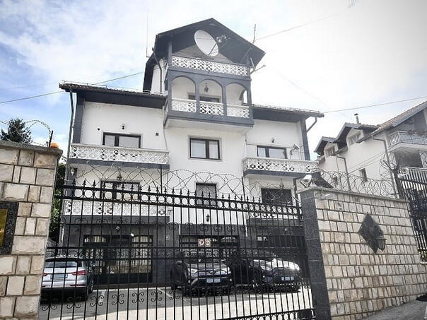 Ambasada Rusije: Schmidt nije visoki predstavnik