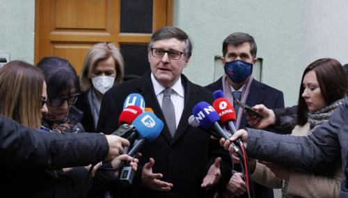 Ambasada SAD: Iznesen minimumom mjera za reformski paket