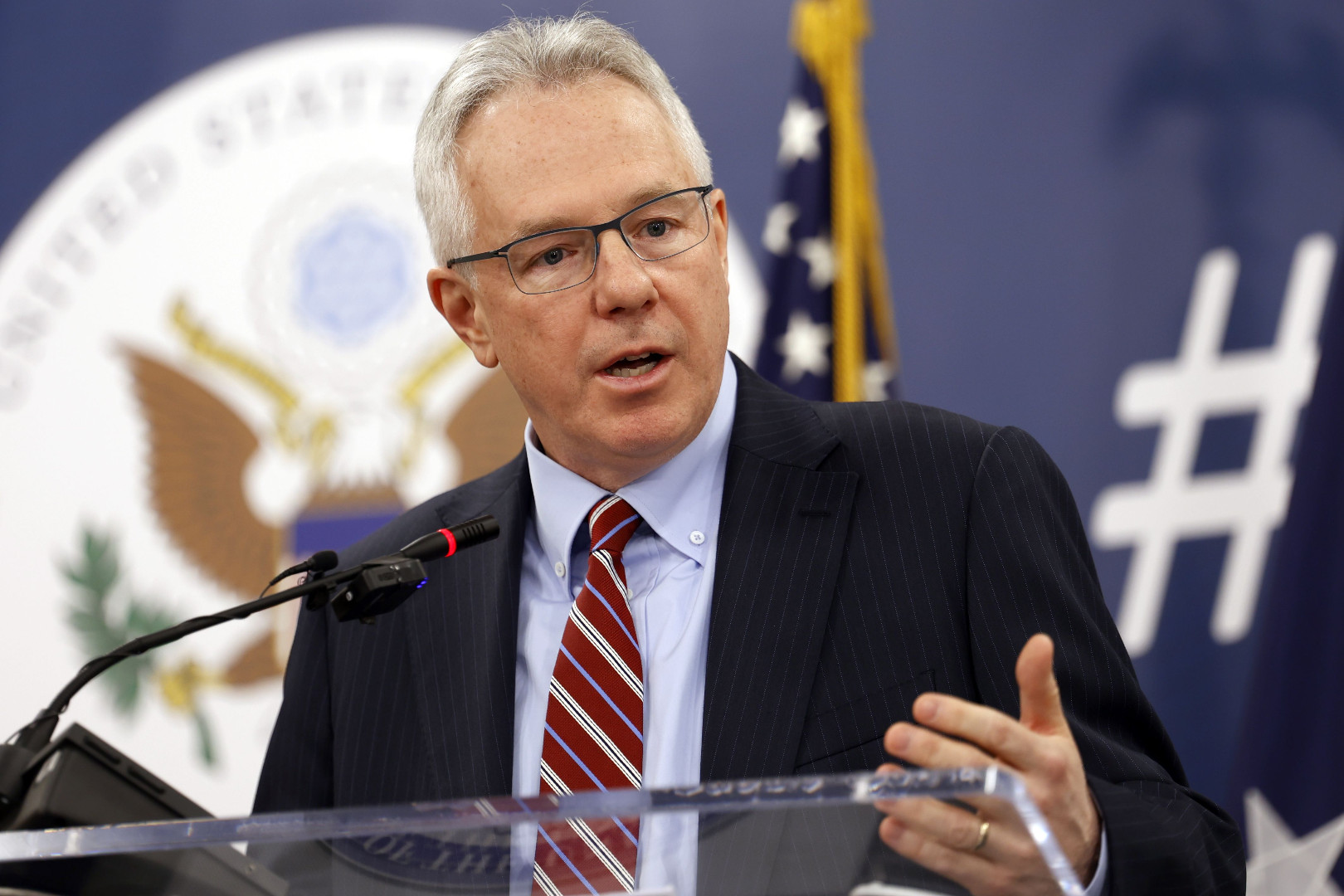 Ambasada SAD podržala odluku Christiana Schmidta