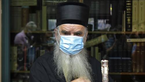 Ambasador Božović: Vučić ponudio liječenje Amfilohiju u Srbiji