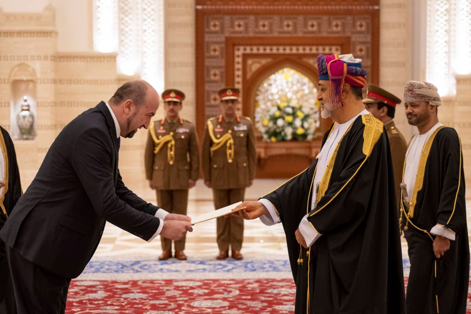 Ambasador Jusić predao akreditive sultanu Omana