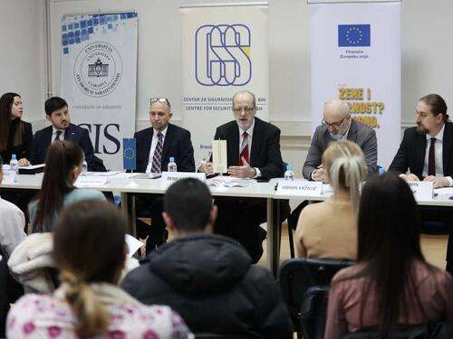 Ambasador Posa: Mađarska je primljena u Evropsku uniju sa ustavom iz 1949.