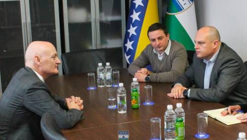 Ambasador Republike Irske u BiH u posjeti USK