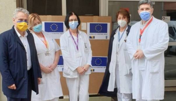 Ambasador Sattler uručio Općoj bolnici vrijednu donaciju