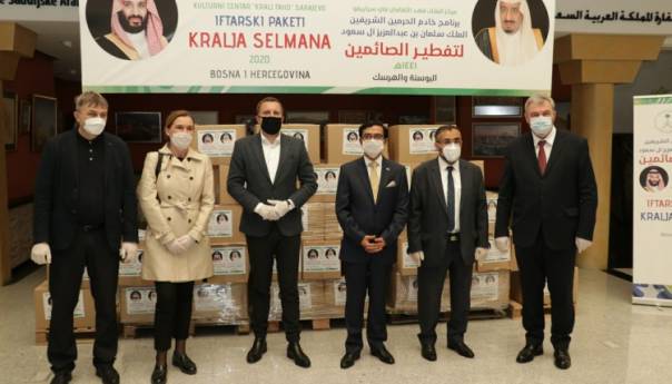 Ambasador Saudijske Arabije u BiH uručio iftarske pakete socijalno ugroženim