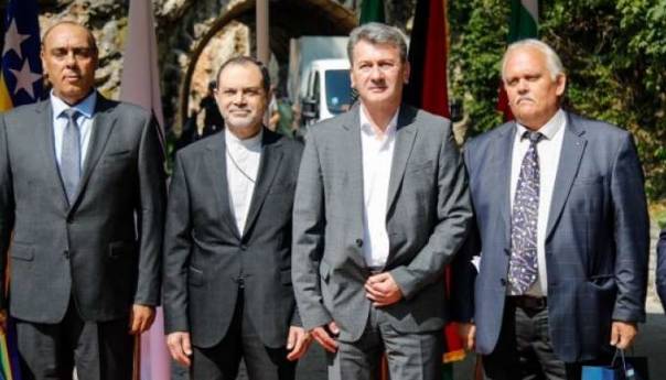 Ambasadori Libije, Irana i Bugarske zasadili lipe u Aleji ambasadora