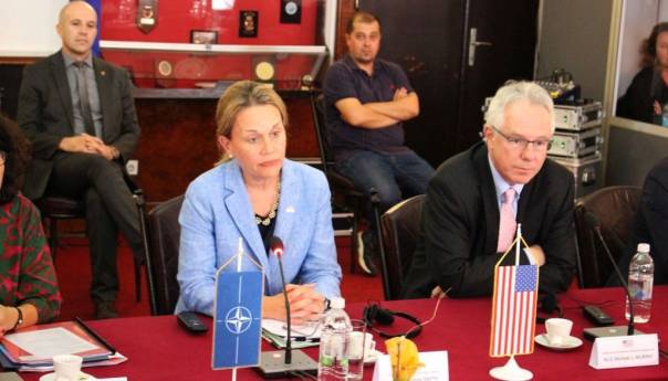 Ambasadori NATO-a: Ni u jednom scenariju BiH neće ostati bez podrške